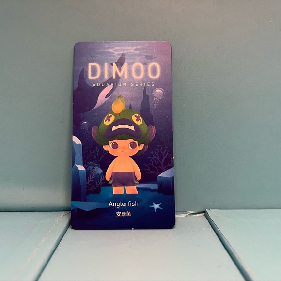 Pop Mart - Dimoo Aquarium Series - Anglerfish w/ glow - Picture 4 of 5